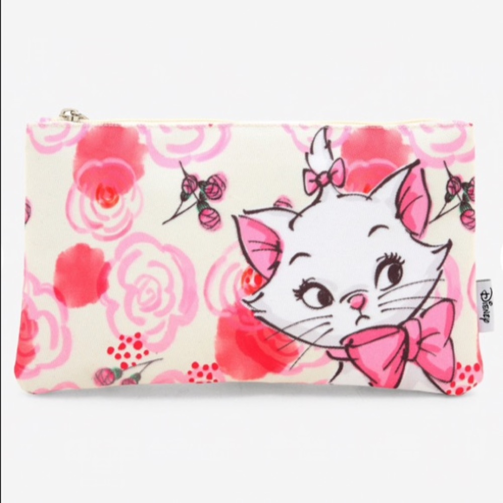 LOUNGEFLY DISNEY THE ARISTOCATS MARIE MAKEUP BAG! - Picture 1 of 3
